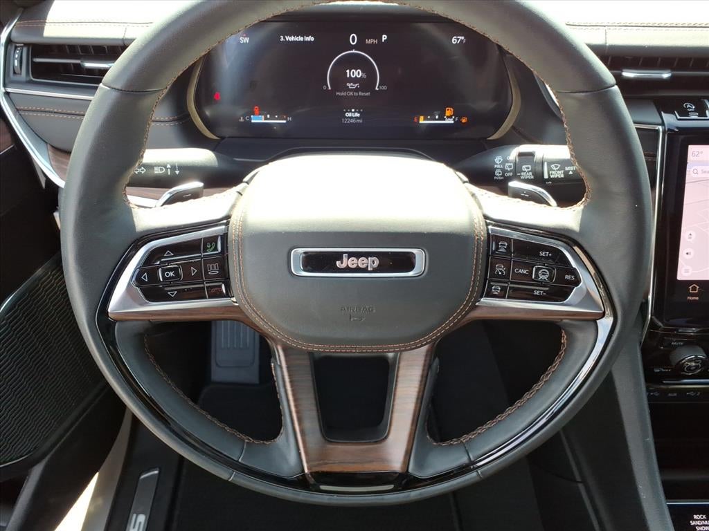 2025 Jeep Grand Cherokee Summit