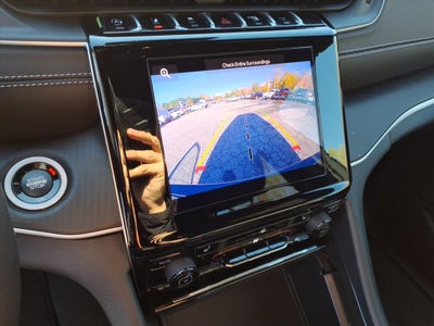 2025 Jeep Grand Cherokee Base
