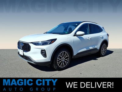 2025 Ford Escape Base