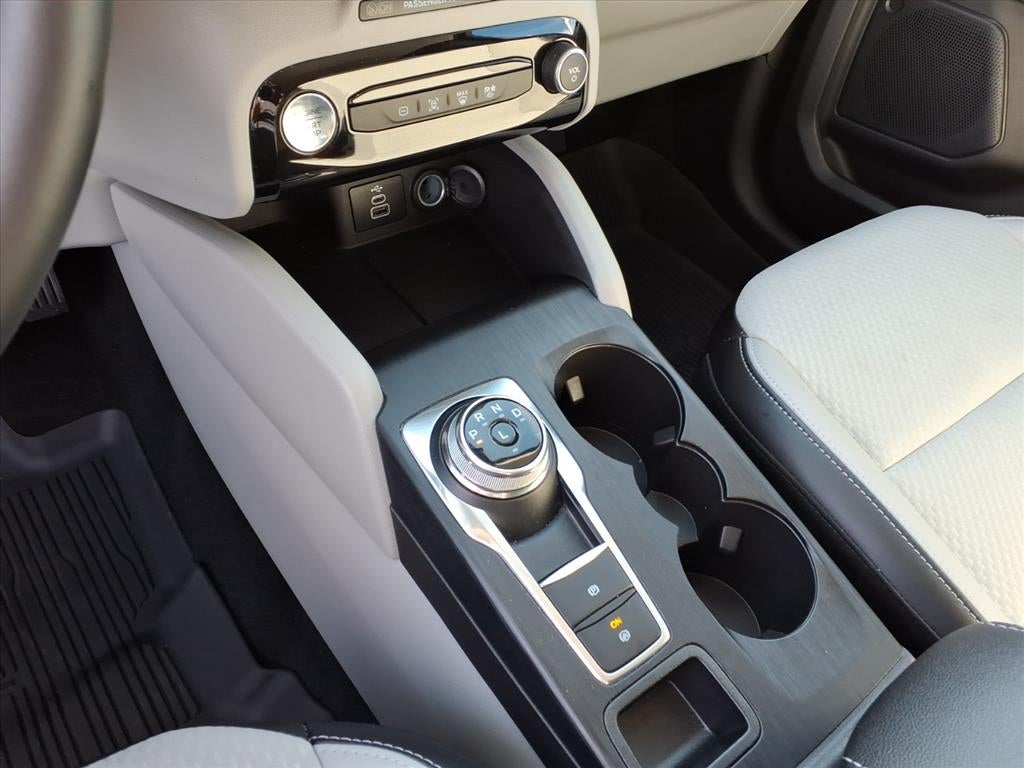 2025 Ford Escape Base