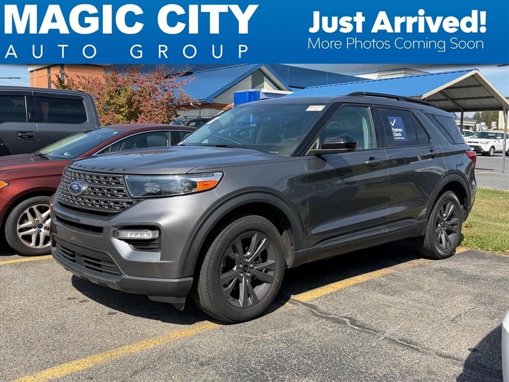 2023 Ford Explorer XLT
