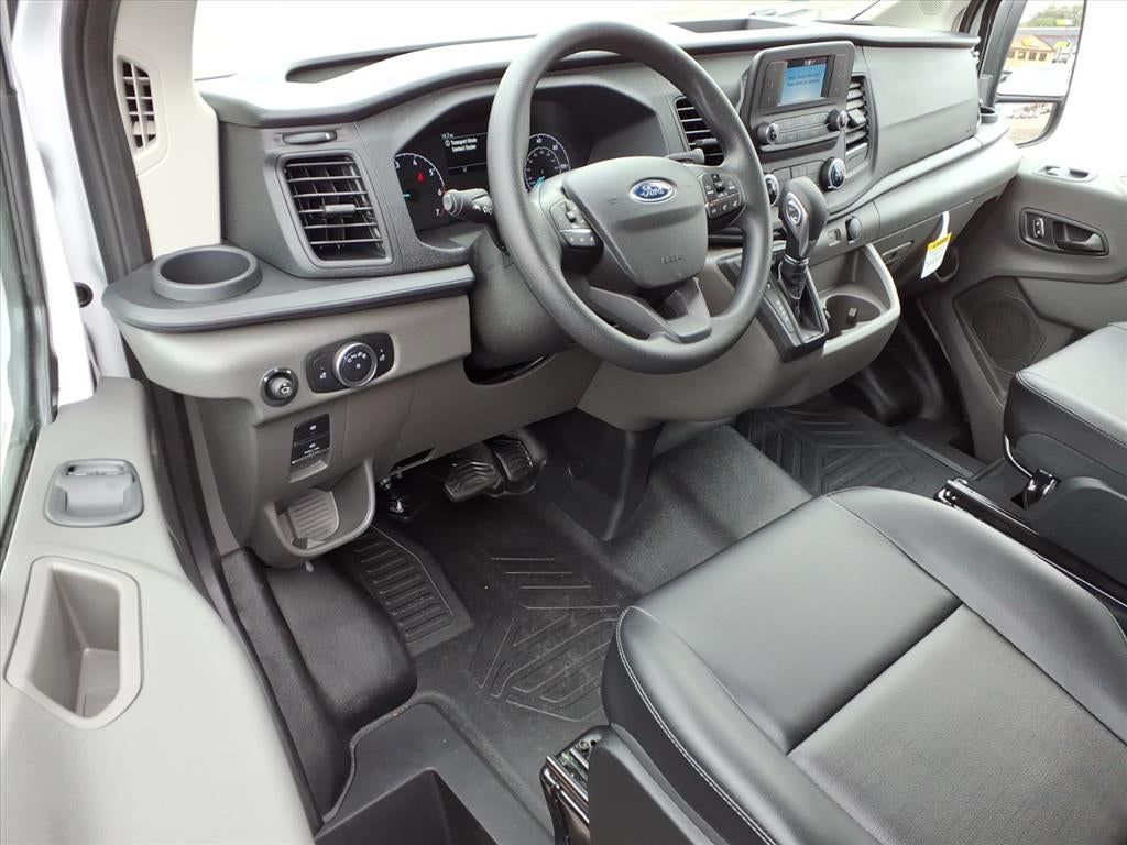 2025 Ford Transit Cargo Van Base