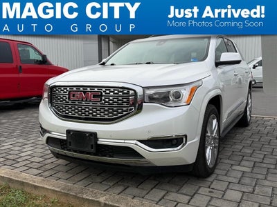 2017 GMC Acadia Base