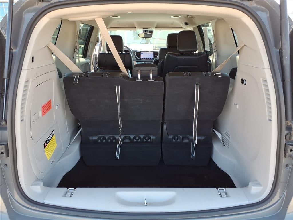 2023 Chrysler Pacifica Touring L Blue Certified