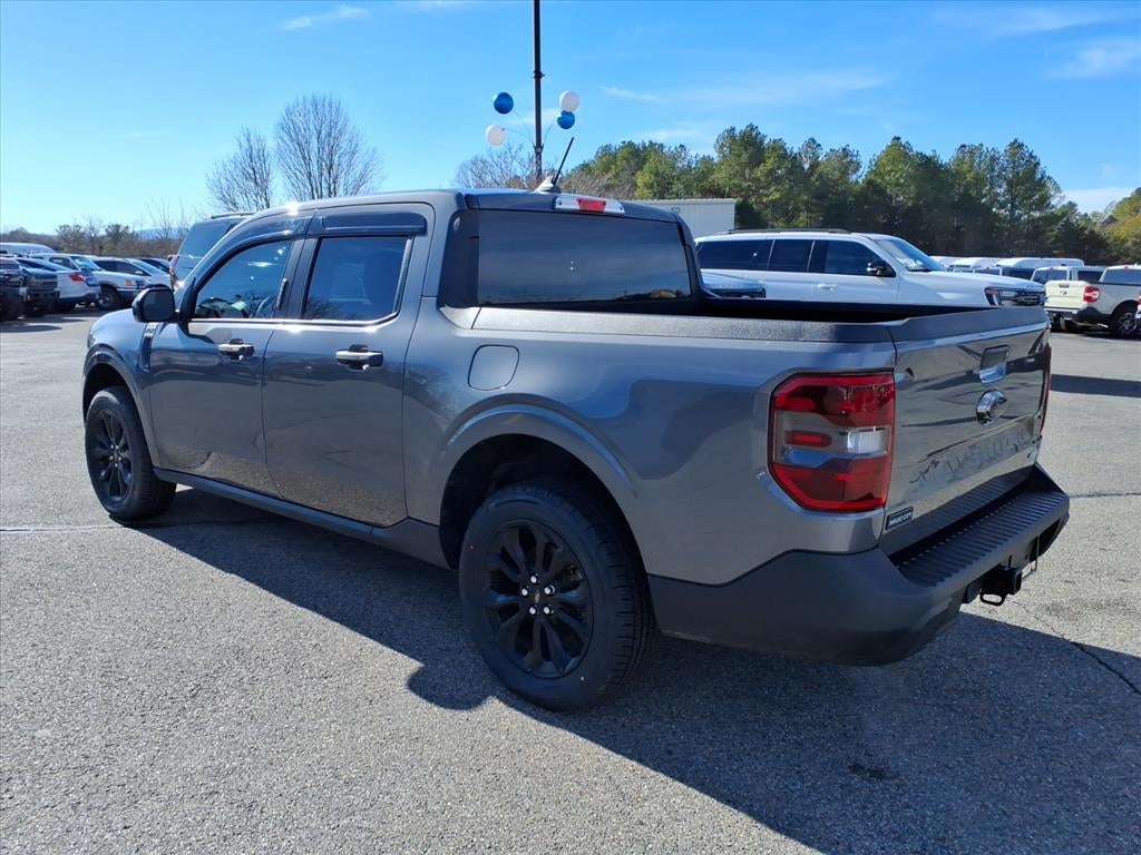 2023 Ford Maverick Base