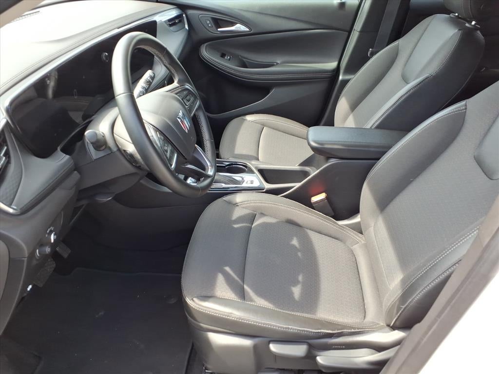 2025 Buick Encore GX Base