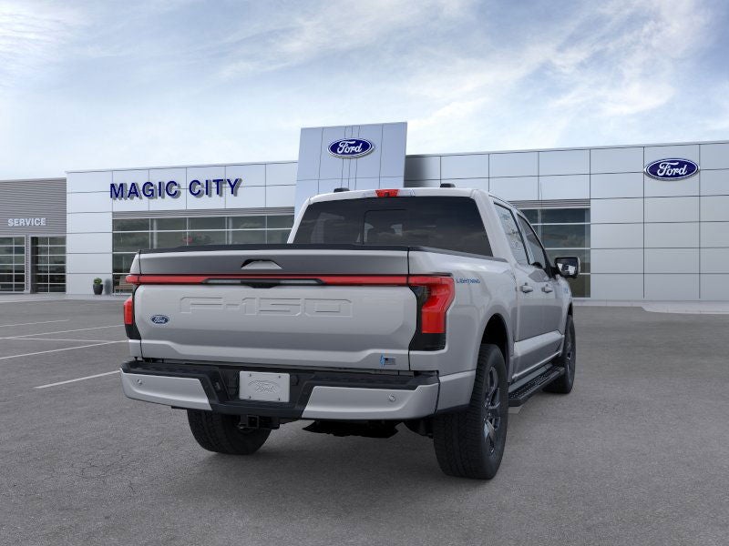 2025 Ford F-150 Lightning Lariat®