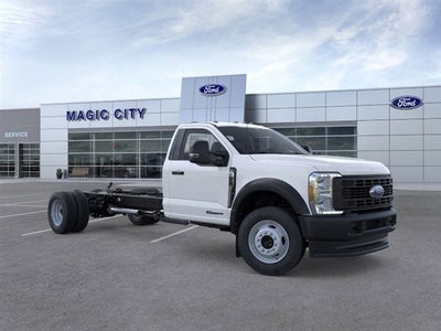 2026 Ford F-600SD Base