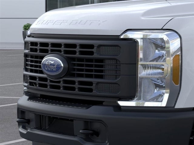 2025 Ford F-350 Super Duty XL DRW