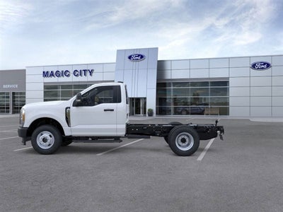 2025 Ford F-350 Super Duty XL DRW