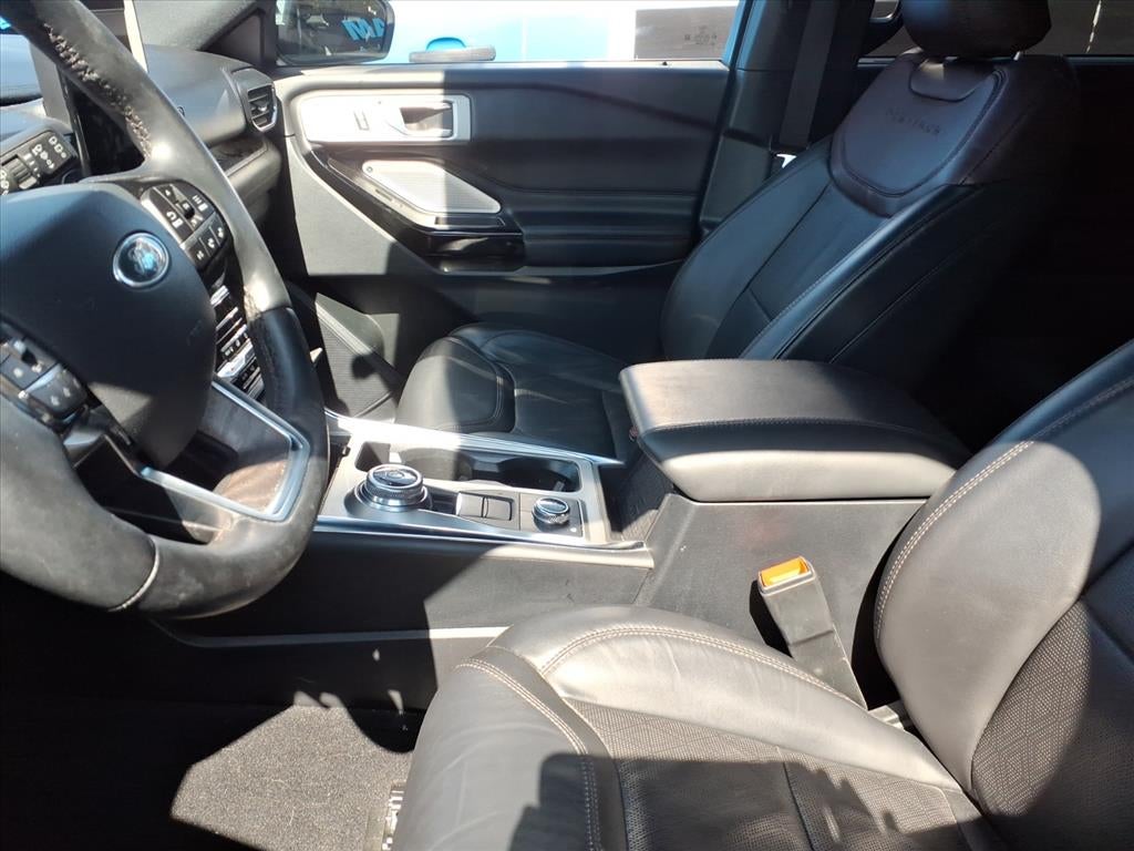 2021 Ford Explorer Platinum