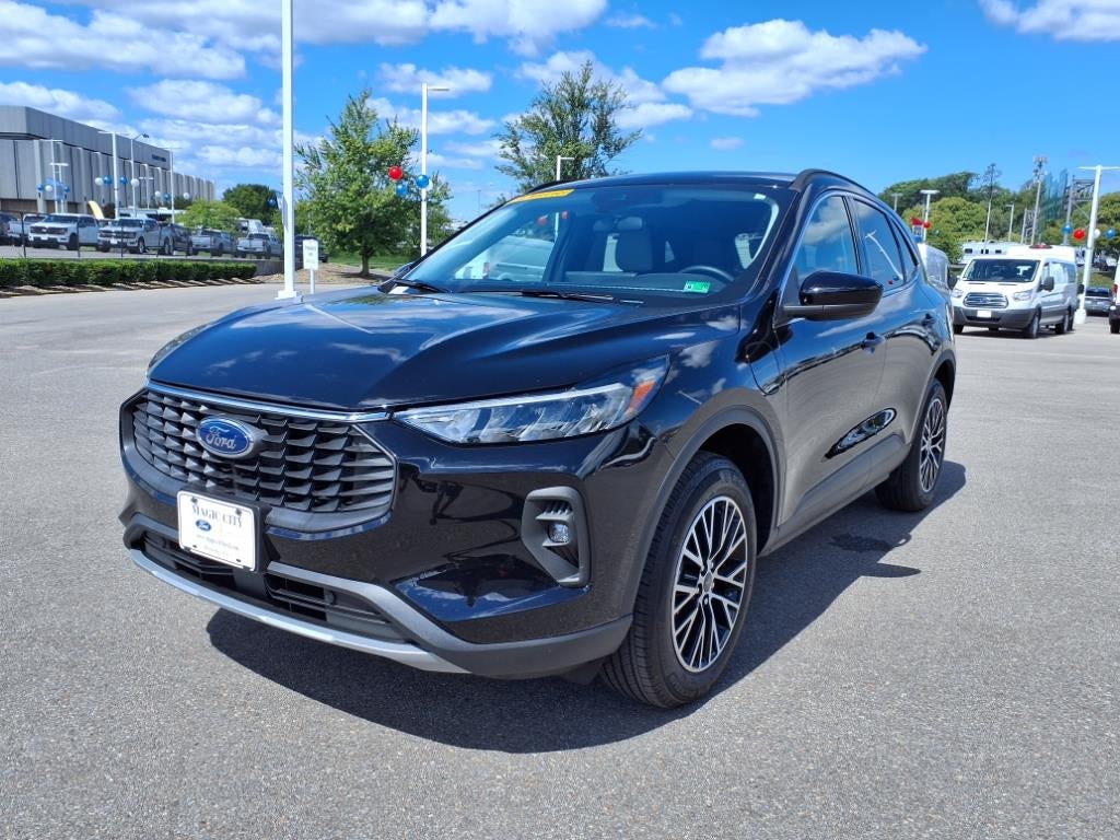 2025 Ford Escape PHEV