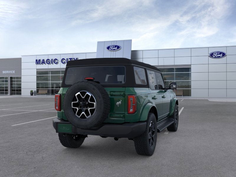2025 Ford Bronco Outer Banks®