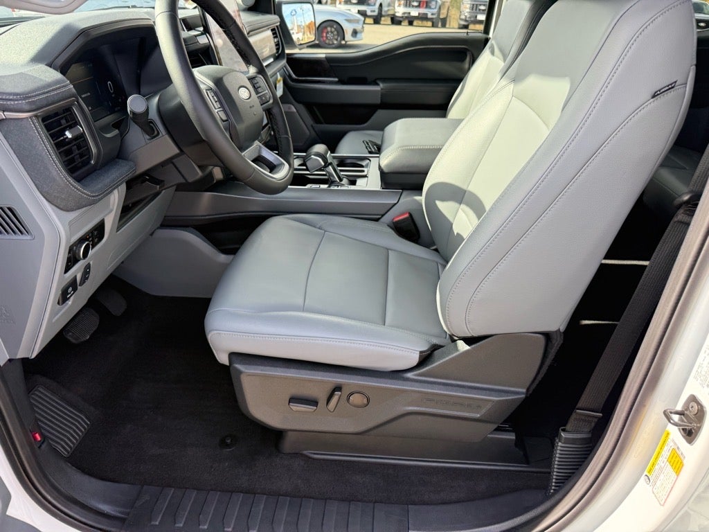 2025 Ford F-150 Lightning Flash™