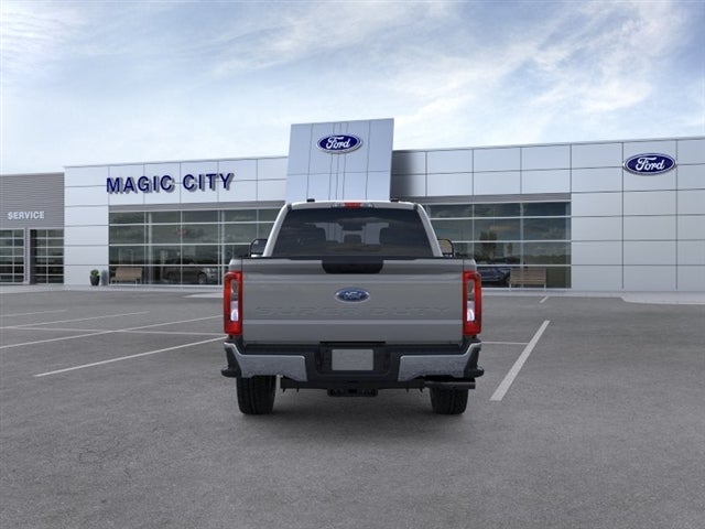 2026 Ford Super Duty F-250® XLT