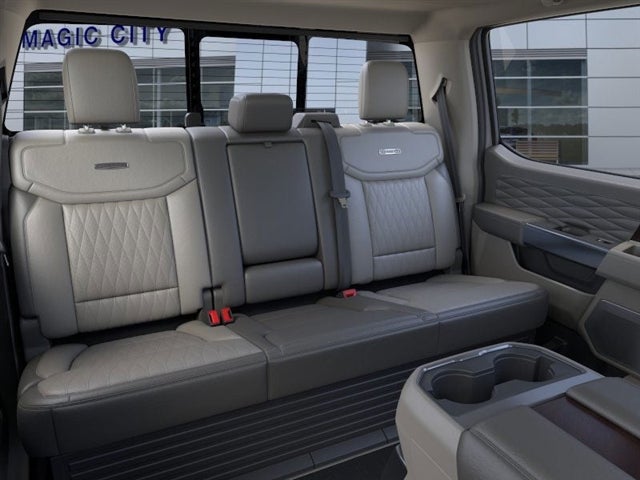 2025 Ford F-250 Super Duty Platinum