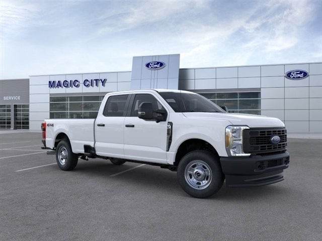 2025 Ford F-350 Super Duty XL