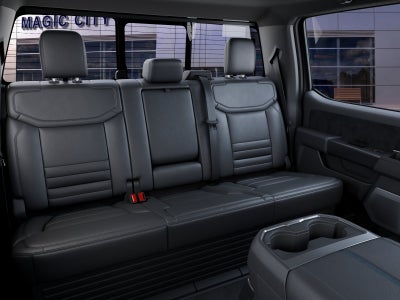 2027 Ford Super Duty F-350® Platinum®