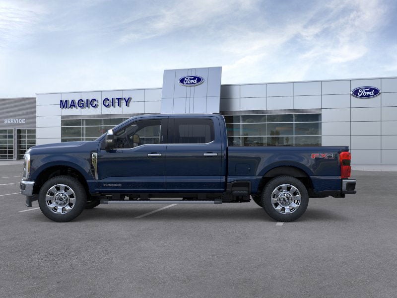 2025 Ford Super Duty F-350® Lariat®