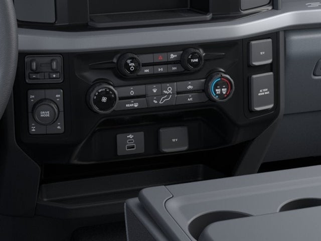 2026 Ford F-350 Super Duty XLT