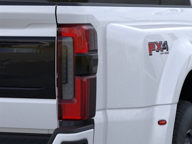 2026 Ford F-350 Super Duty Platinum DRW