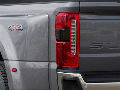 2027 Ford F-450 Super Duty XLT DRW