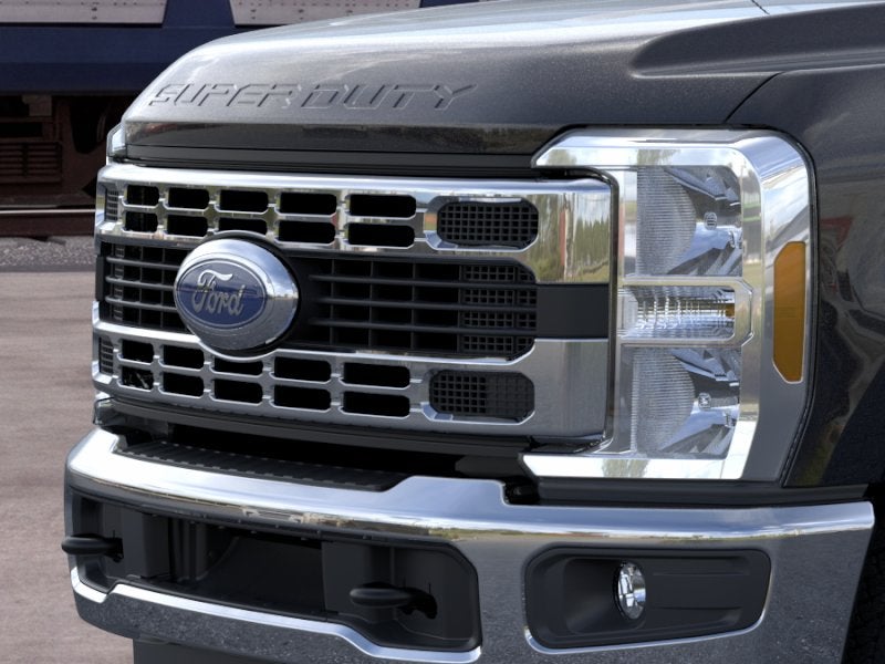 2026 Ford Super Duty F-350® XLT