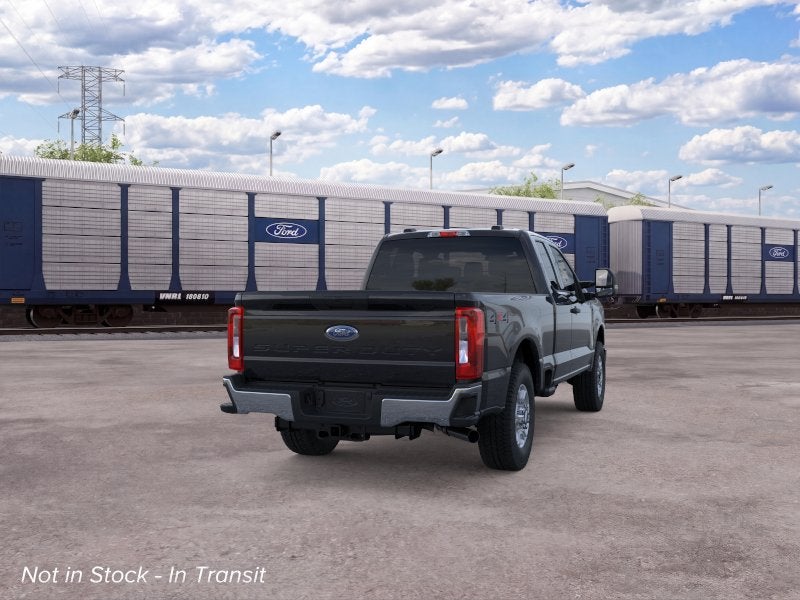 2026 Ford Super Duty F-350® XLT