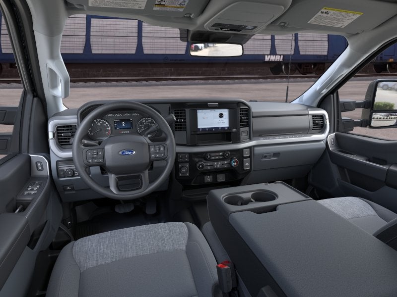 2026 Ford Super Duty F-350® XLT