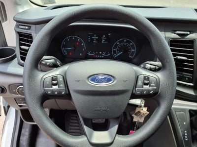 2025 Ford Transit Base
