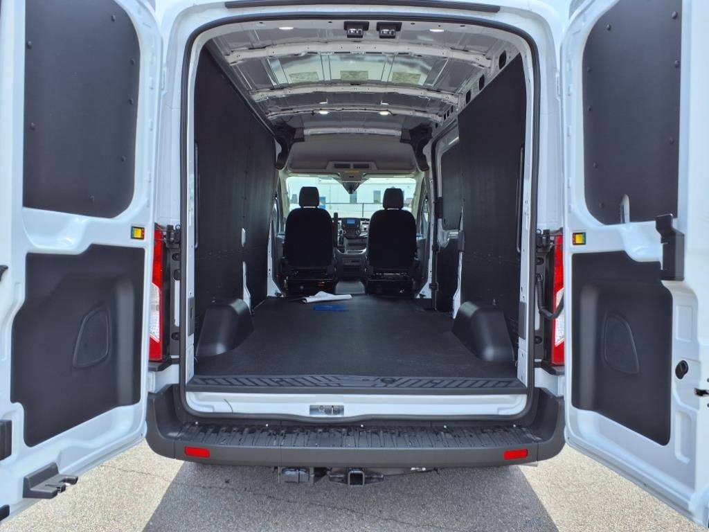 2025 Ford Transit Base