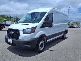 2025 Ford Transit Base