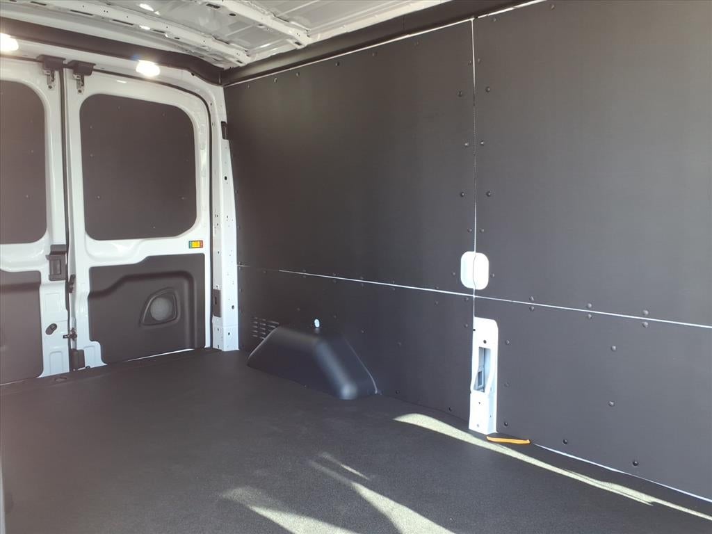 2026 Ford Transit Base