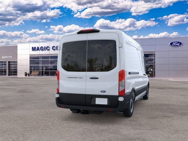 2026 Ford Transit Base