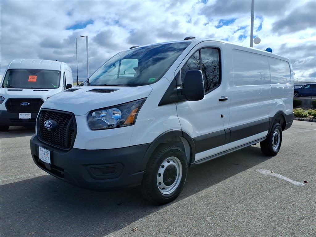 2026 Ford Transit Base
