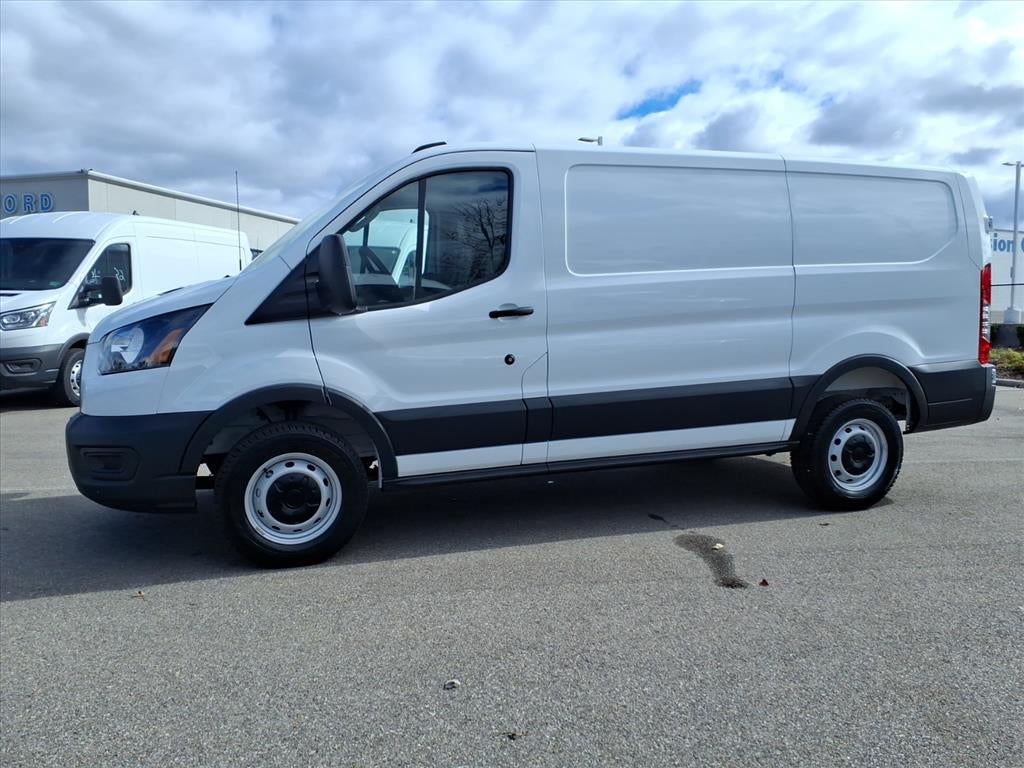 2026 Ford Transit Base