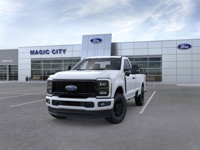 2026 Ford Super Duty F-350® XL