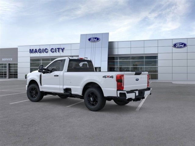 2026 Ford Super Duty F-350® XL