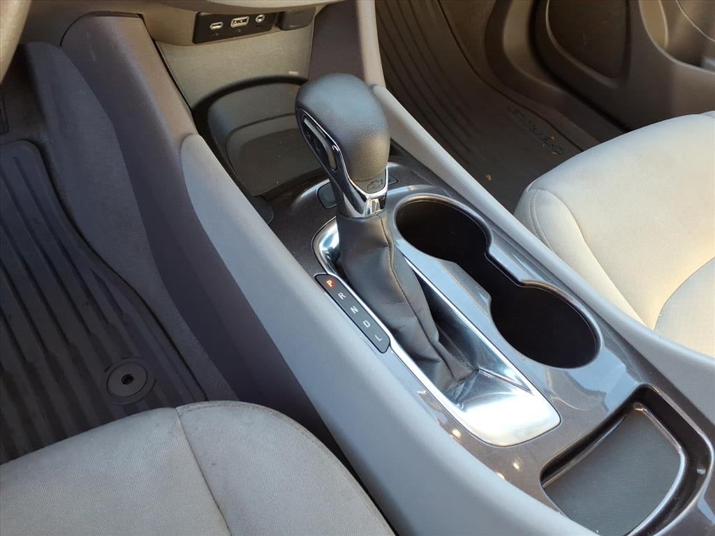 2022 Chevrolet Malibu LS