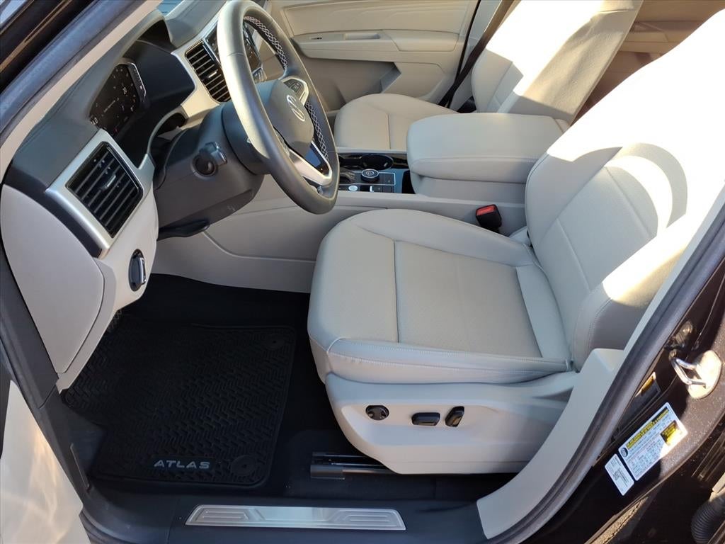 2023 Volkswagen Atlas 3.6 SE w/ Technology
