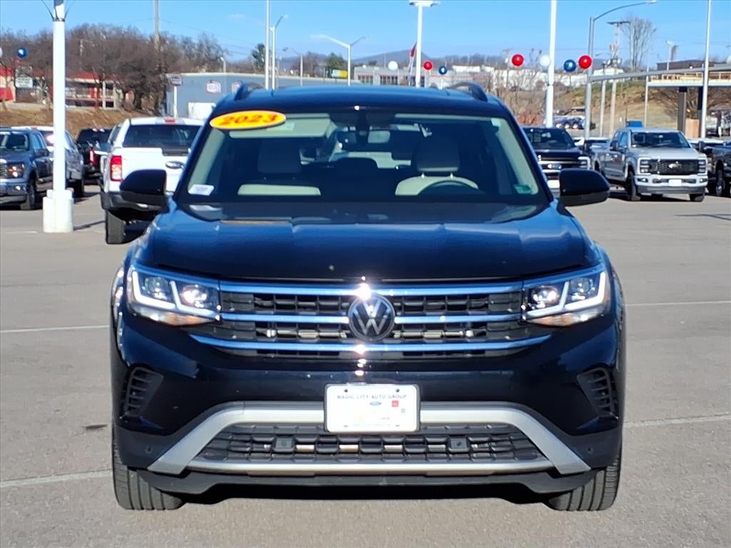2023 Volkswagen Atlas 3.6 SE w/ Technology