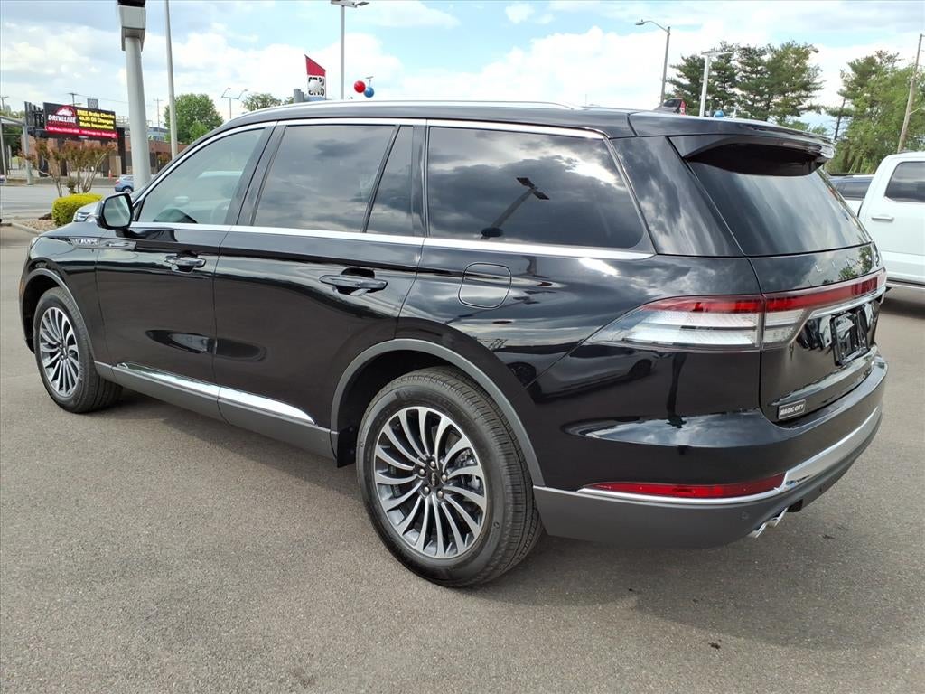 2023 Lincoln Aviator Standard