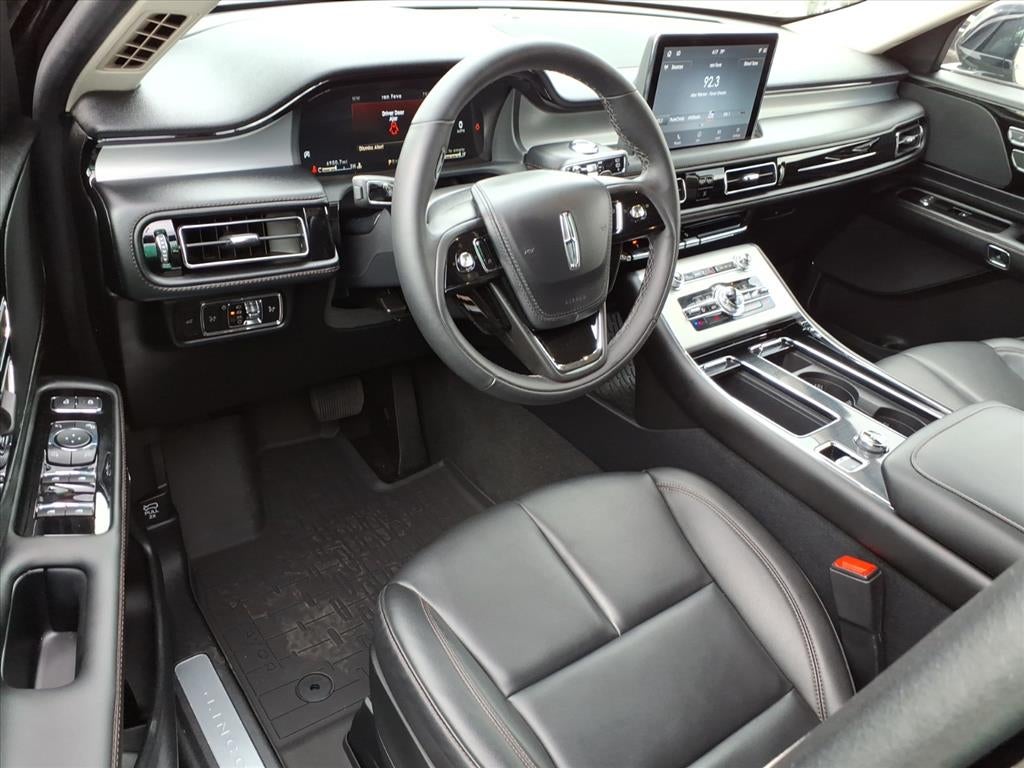 2023 Lincoln Aviator Standard