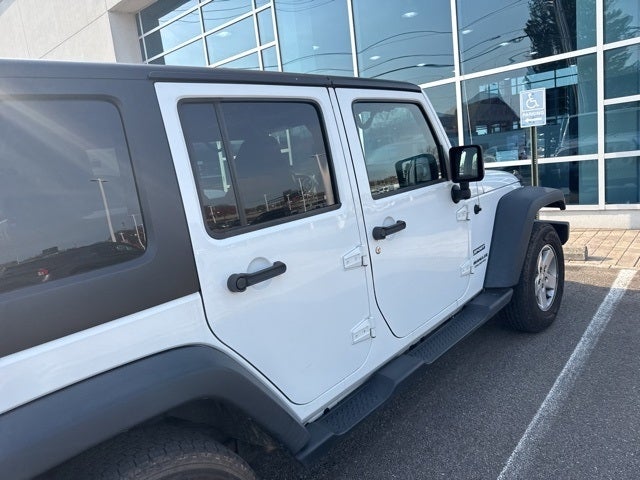 2016 Jeep Wrangler Unlimited Sport