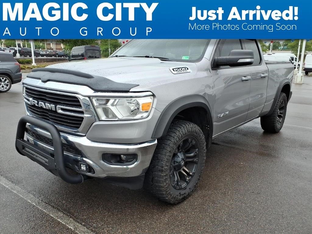 2021 RAM 1500 Big Horn Quad Cab 4x4 6'4' Box