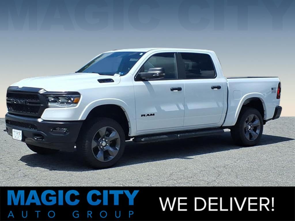 2023 RAM 1500 Big Horn Crew Cab 4x4 5'7' Box