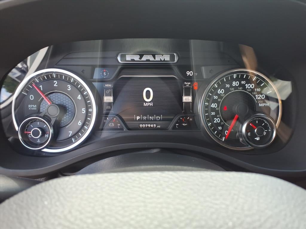 2023 RAM 1500 Big Horn Crew Cab 4x4 5'7' Box