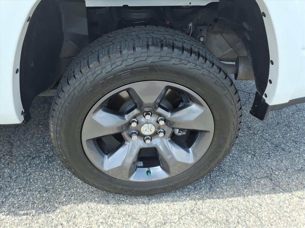 2023 RAM 1500 Big Horn Crew Cab 4x4 5'7' Box