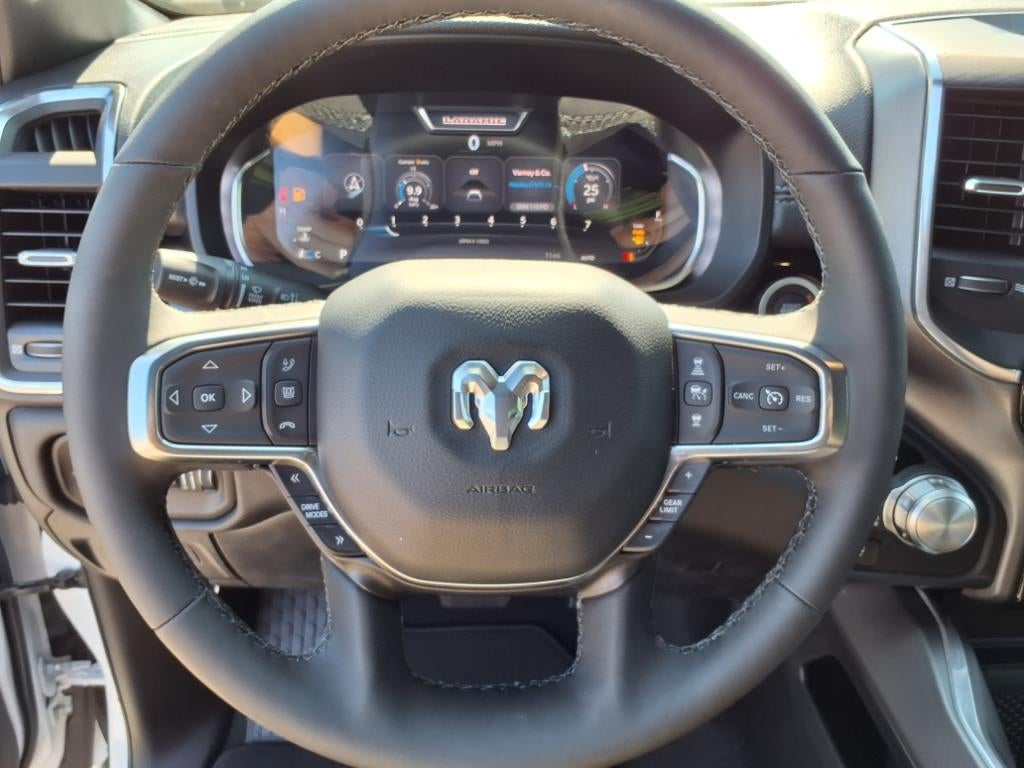 2025 RAM 1500 Laramie Crew Cab 4x4 5'7' Box