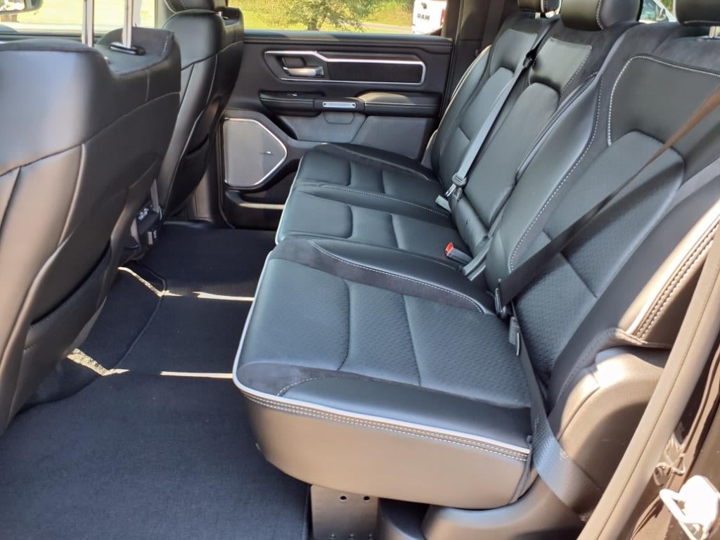 2025 RAM 1500 Laramie Crew Cab 4x4 5'7' Box